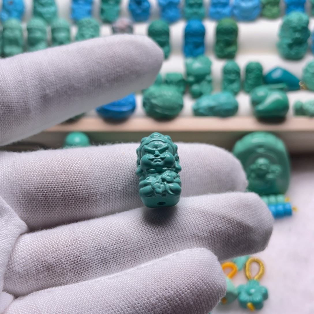 11.8*19.3绿色黄财神