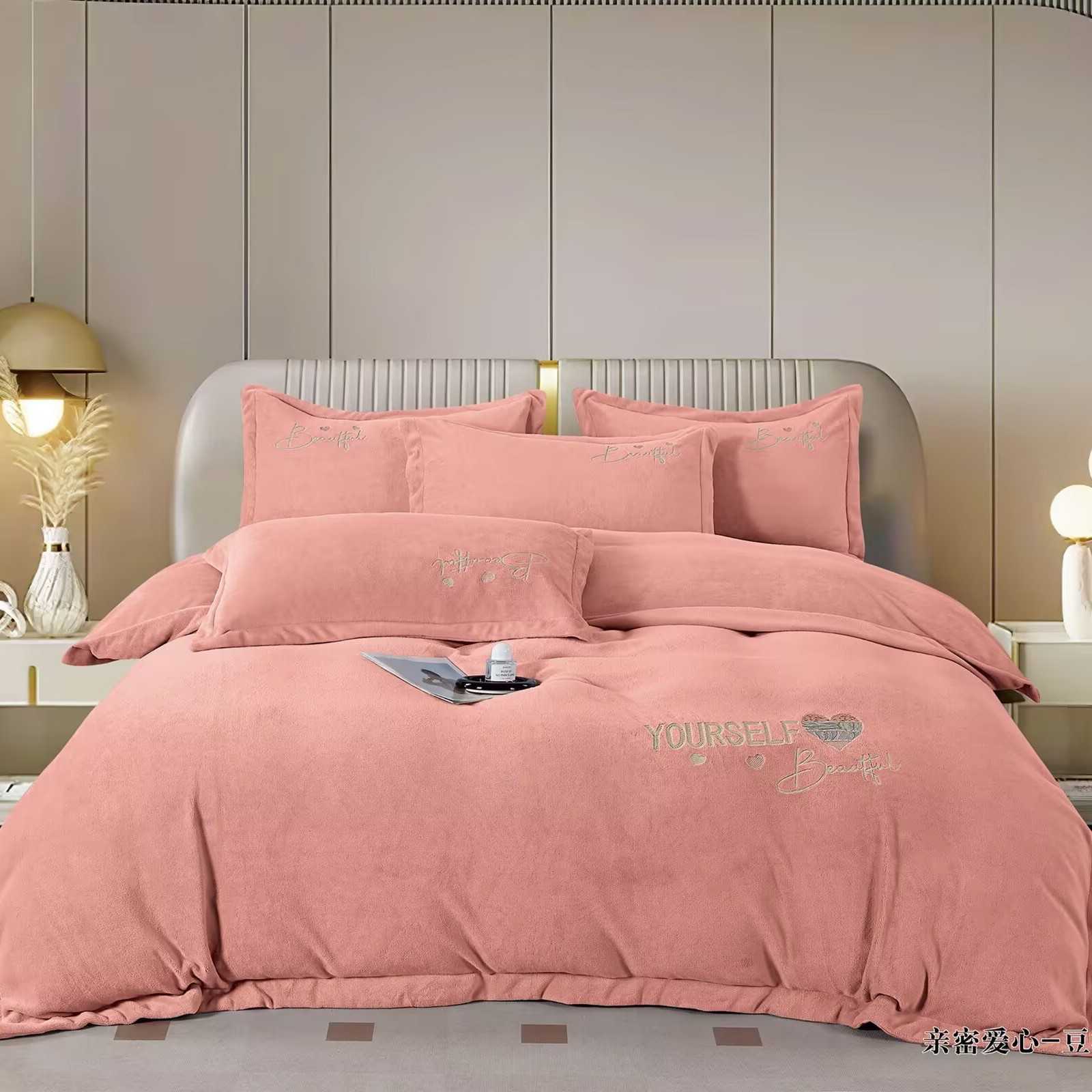 冬季加厚牛奶绒绣花双面绒保暖防静电高档四件套