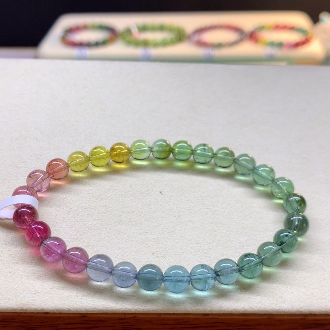 碧玺手串未镶嵌渐变6.8mm