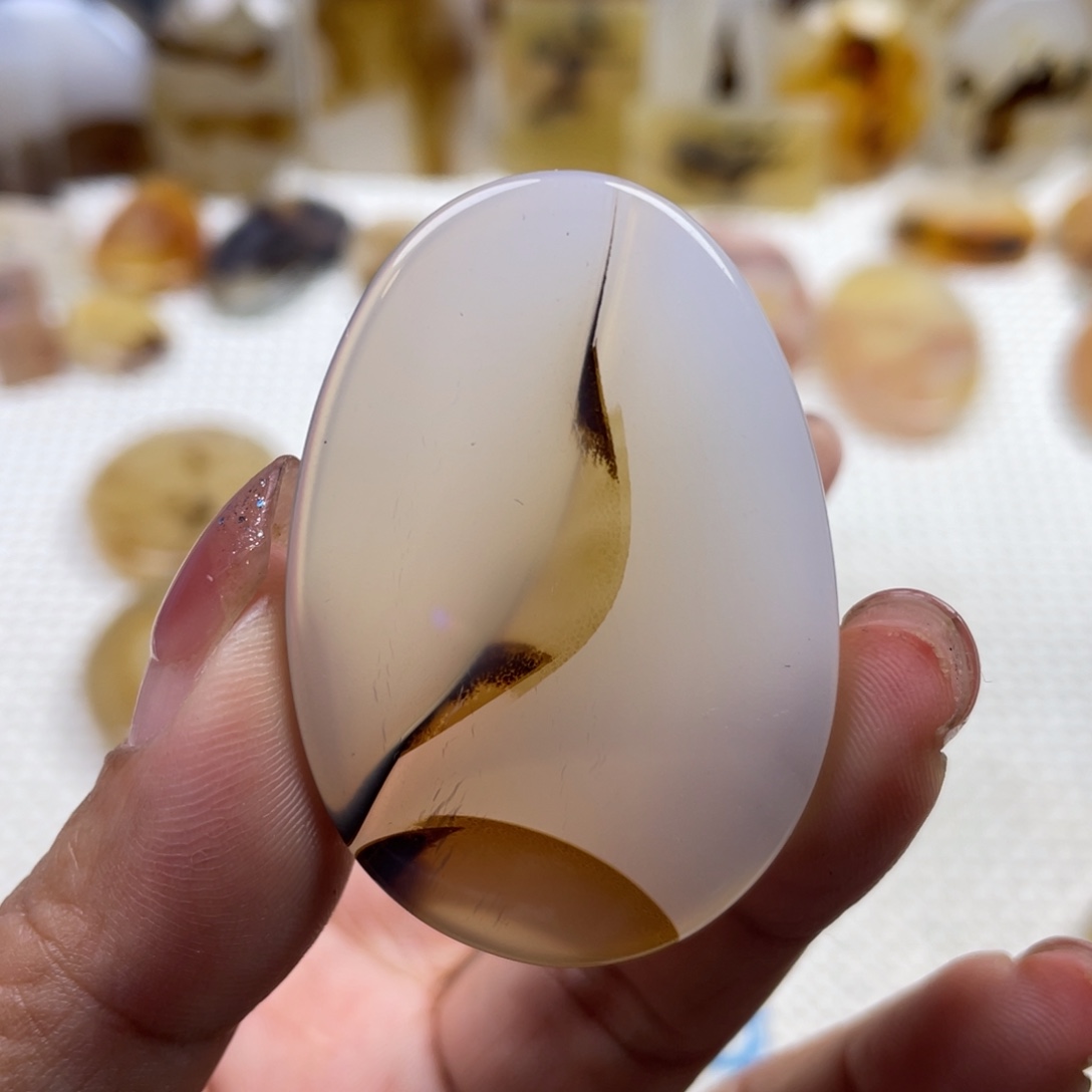 玛瑙/玉髓未镶嵌颈饰