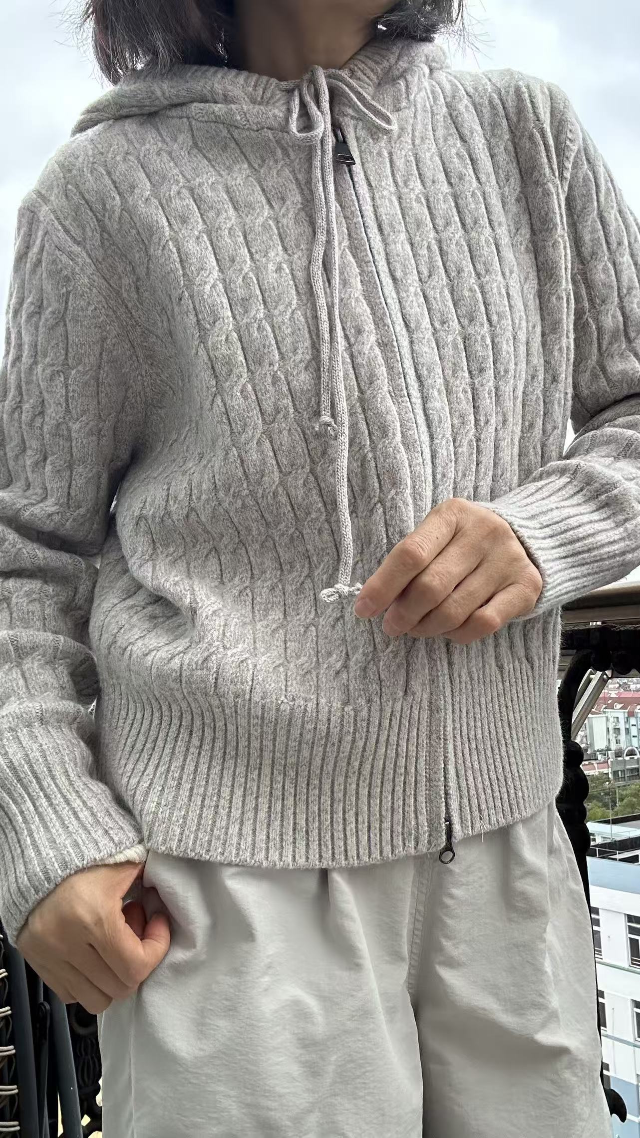 拉链麻花毛衣开衫秋冬休闲减龄百搭