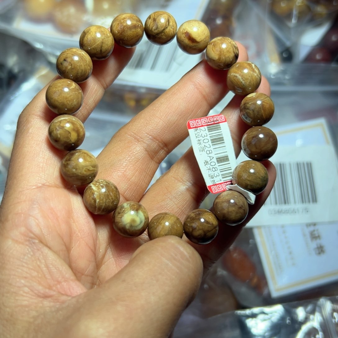 琥珀珠宝奇石未镶嵌172