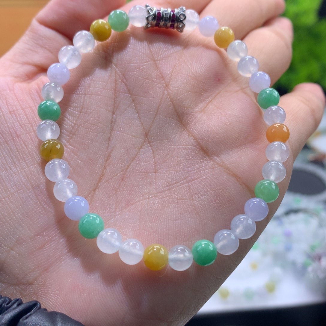 翡翠未镶嵌手链卡5.5