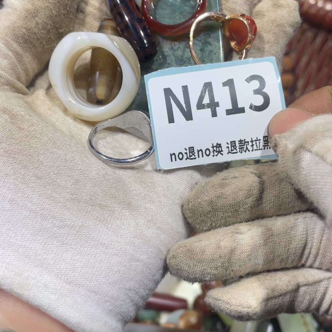 吴***潇陶瓷火爆热卖火爆热卖