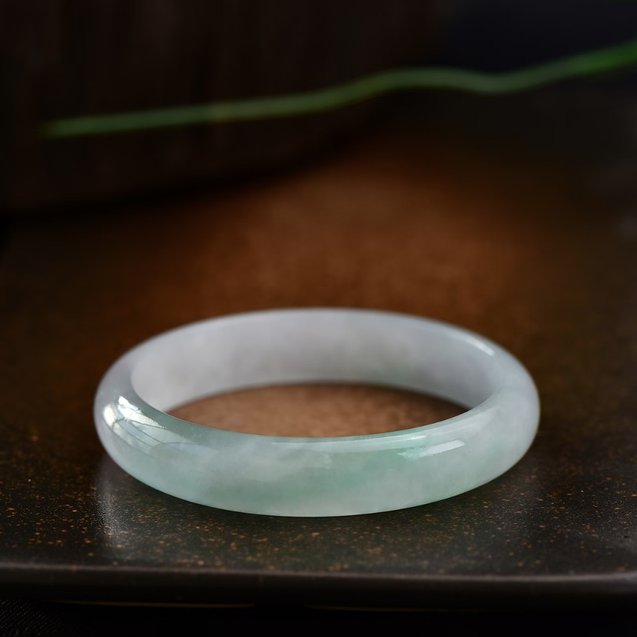 时尚大女王冰透女款精美美镯非遗手工艺