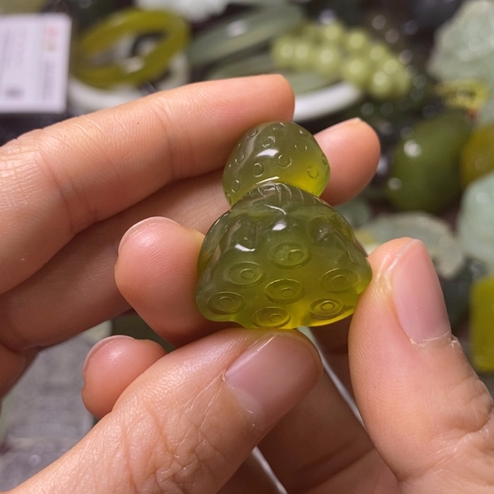 岫玉岫玉颈饰未镶嵌