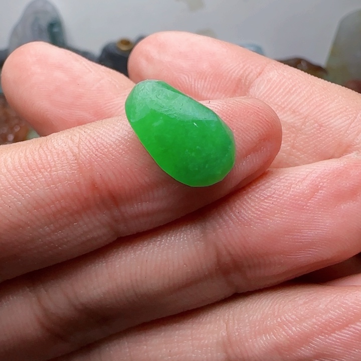 定制翡翠未镶嵌不包工