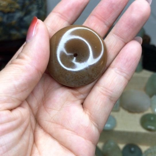 和田玉（糖玉）手镯未镶嵌