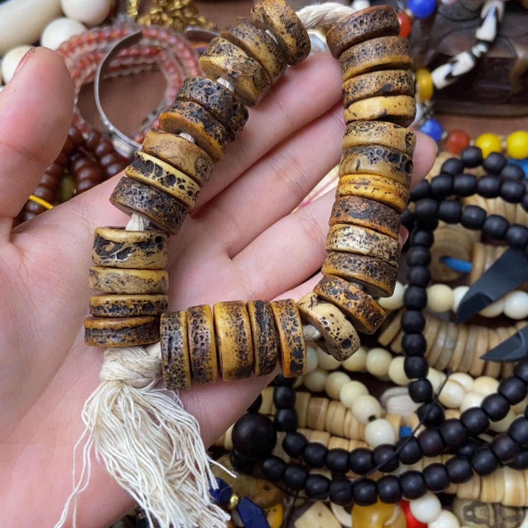 香榧木喜马拉雅珠串嘎嘎