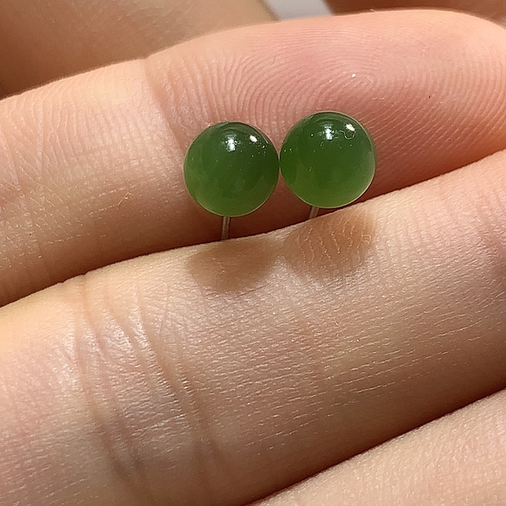 银S925镶嵌和田玉（碧玉）耳饰爱****子