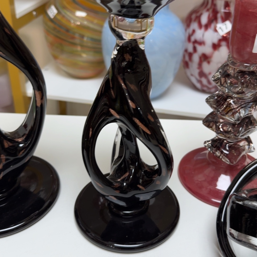 袁***满琉璃福利二级花瓶