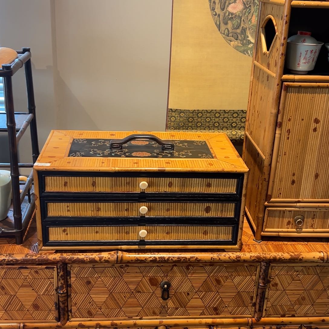 一***由红湘妃竹扇柜红湘妃竹扇柜