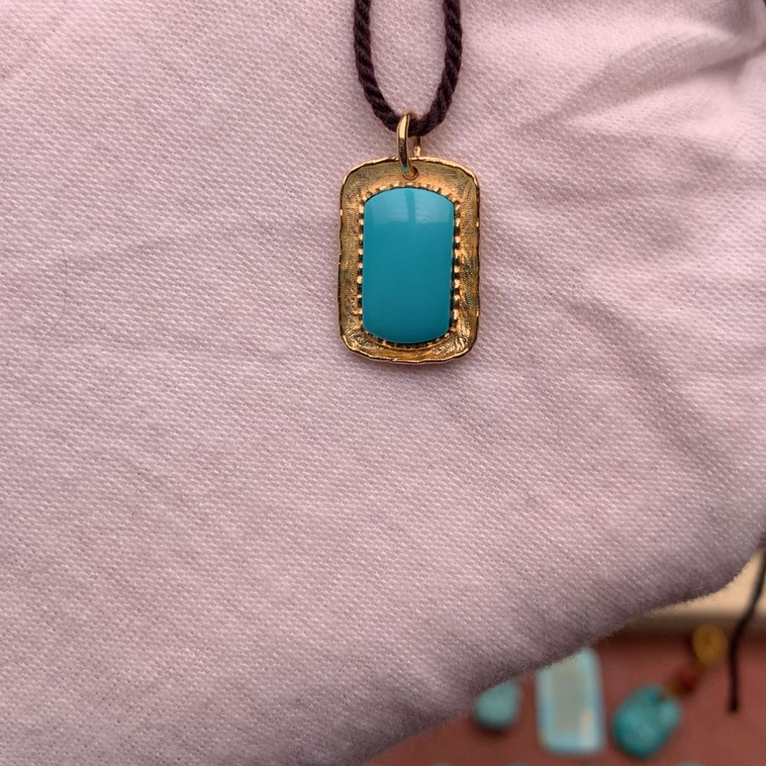 绿松石18K金镶嵌配饰