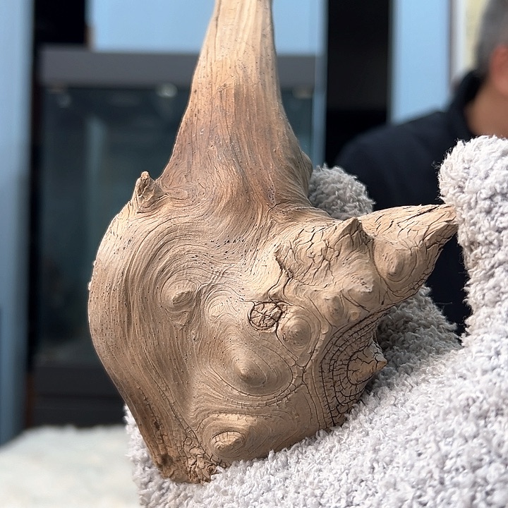 柏木月****水我们的生活是以自己为中心