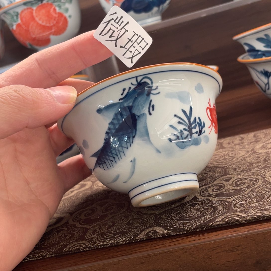 釉下手绘茶具微瑕