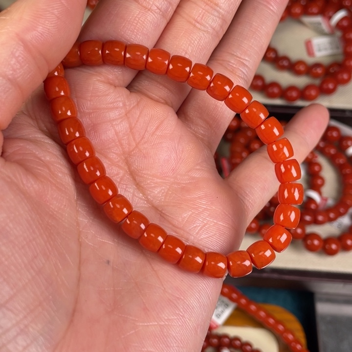 南红玛瑙手链未镶嵌