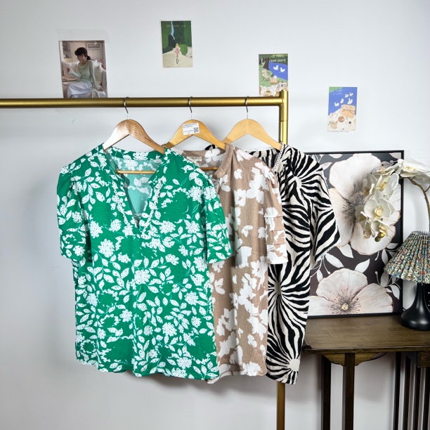 T恤休闲风常规款短袖宽松型宽松百搭女士2526