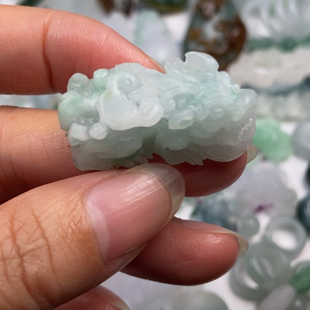 定制翡翠未镶嵌翡翠