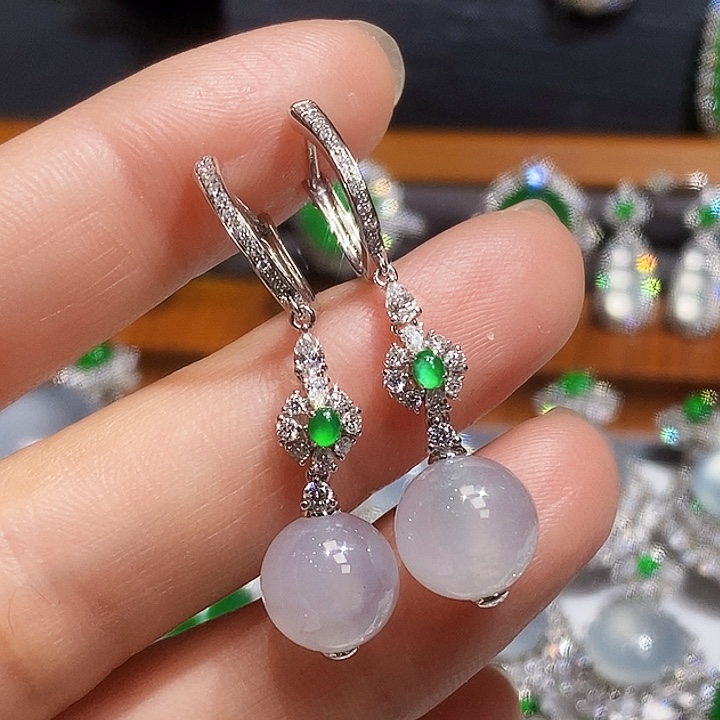 吊坠(不含链)18K金镶嵌翡翠