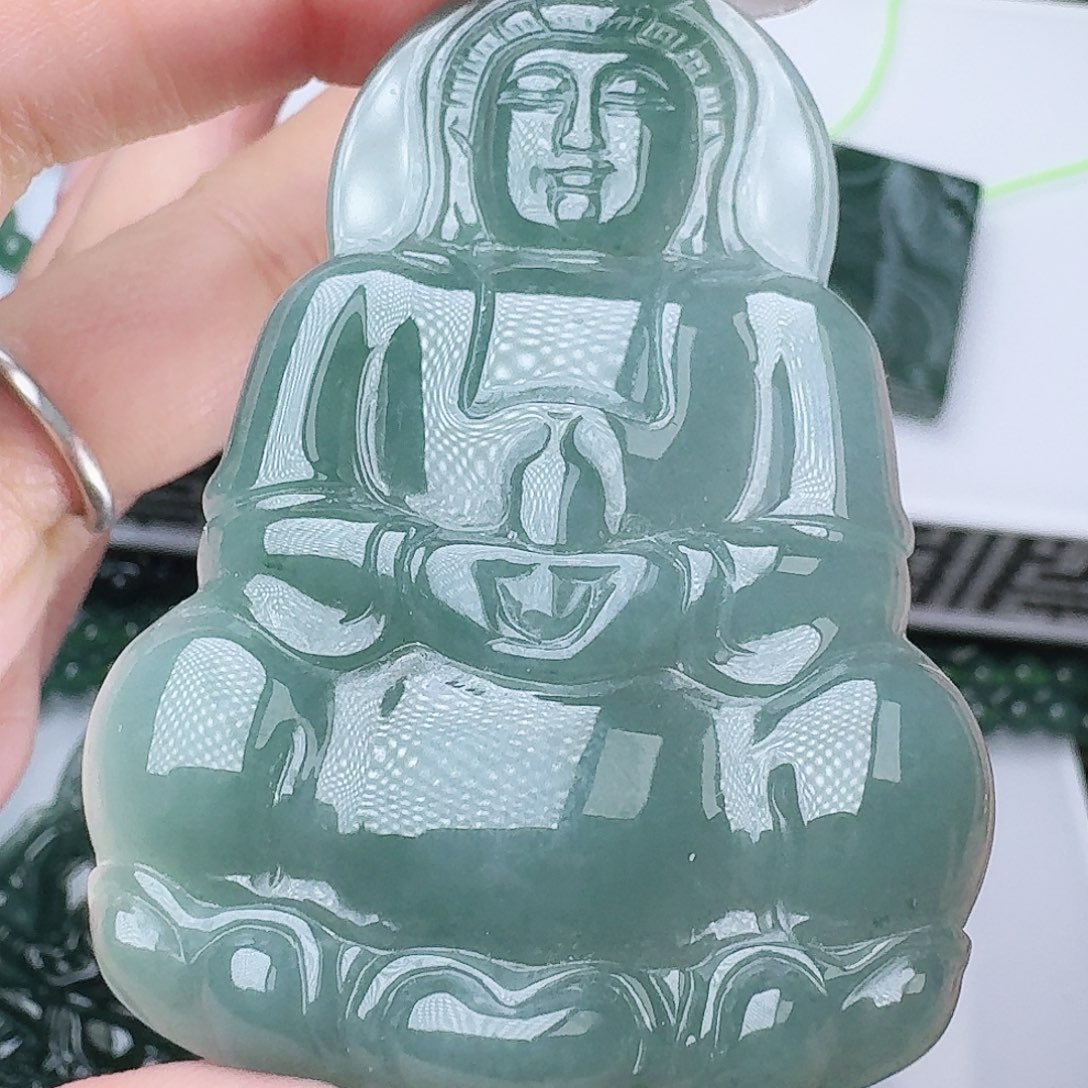 翡翠未镶嵌颈饰111