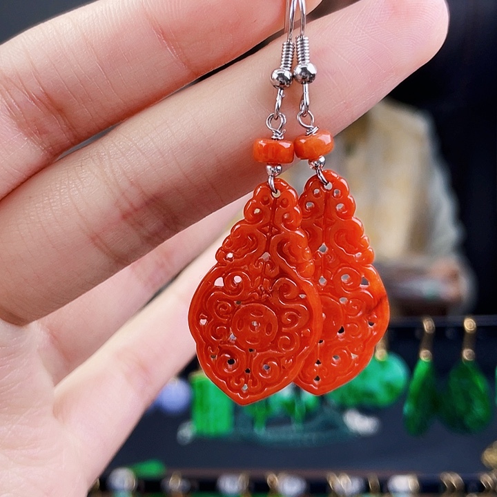 翡翠耳饰未镶嵌饰品