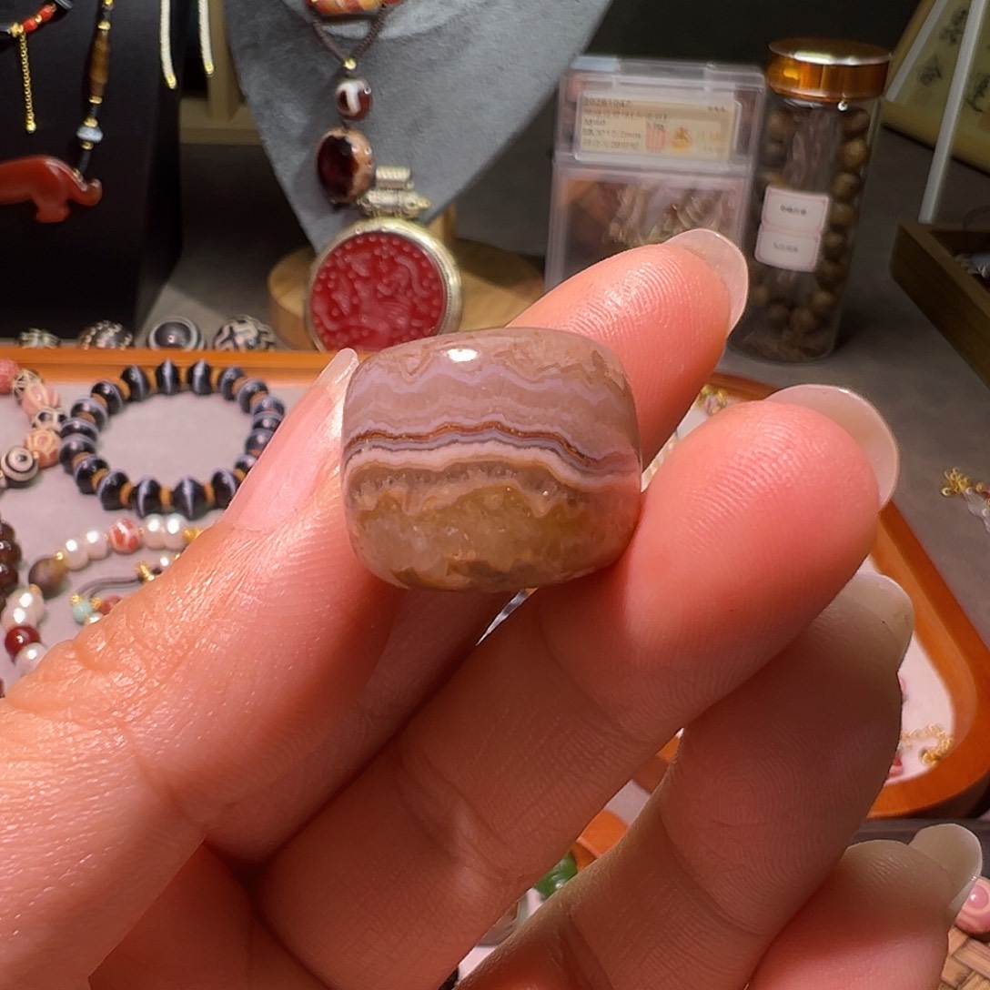 玛瑙/玉髓未镶嵌珠宝半成品