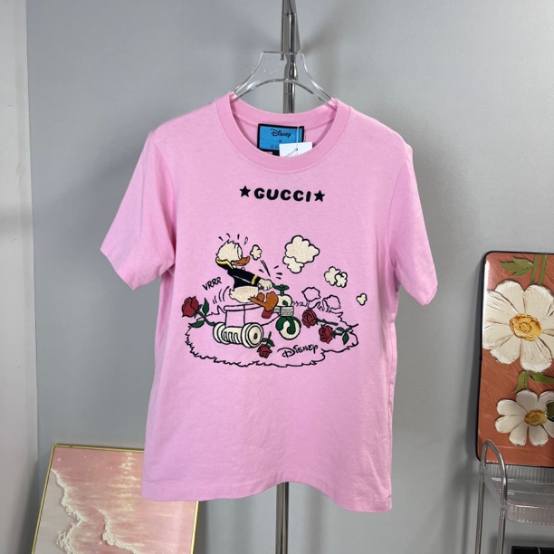 99新 GUCCI/古驰 Gucci  专柜价5900 粉色 短袖 99新 XS码 A6209