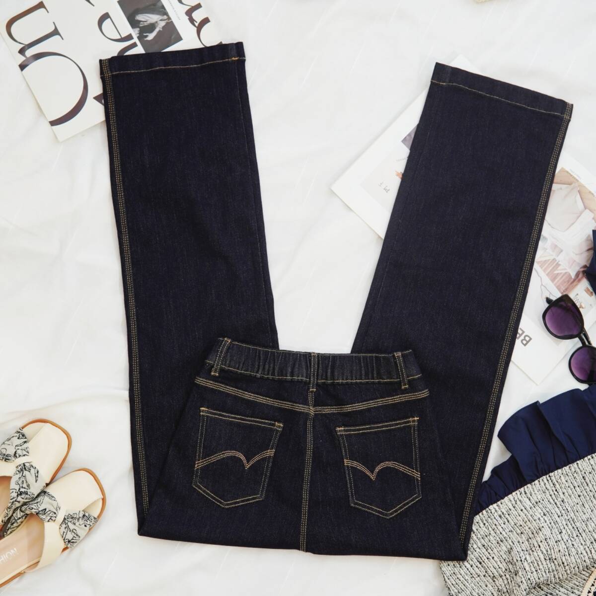 2025秋季新款丹宁蓝高腰阔腿牛仔裤女修身显高显瘦半松紧直筒爆款