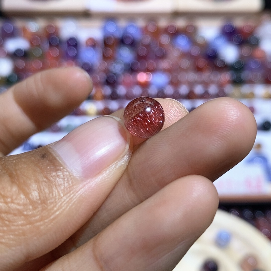 水晶红超七定制款提溜吊坠打孔不退18K金镶嵌A****a