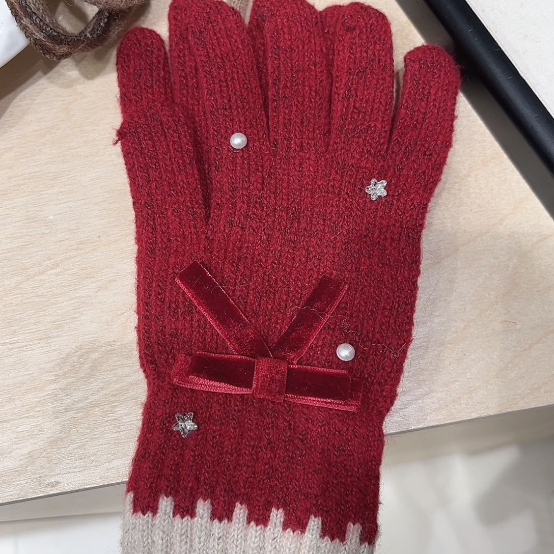 布艺非金属红色针织