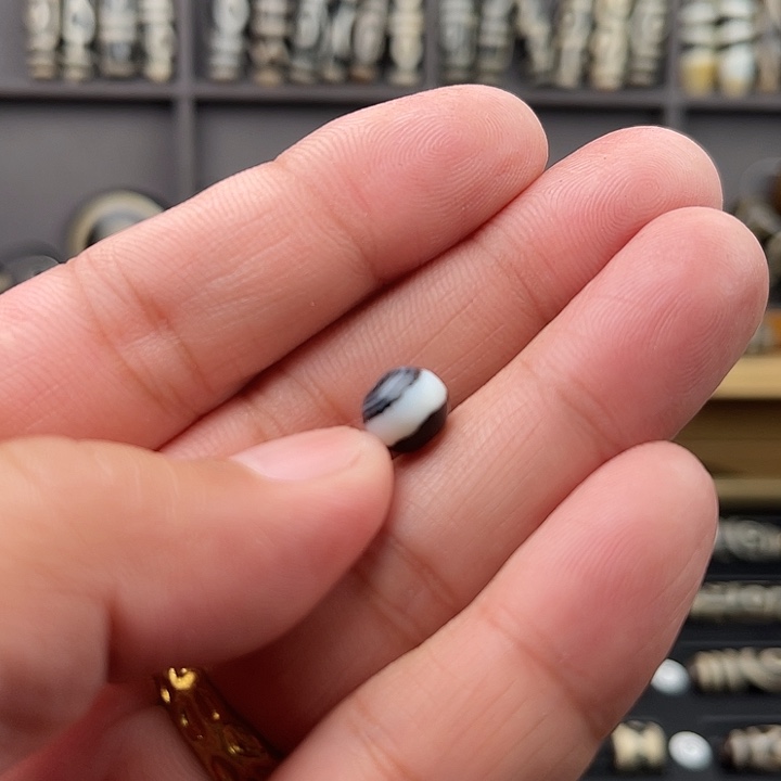 玛瑙/玉髓颈饰未镶嵌玛瑙