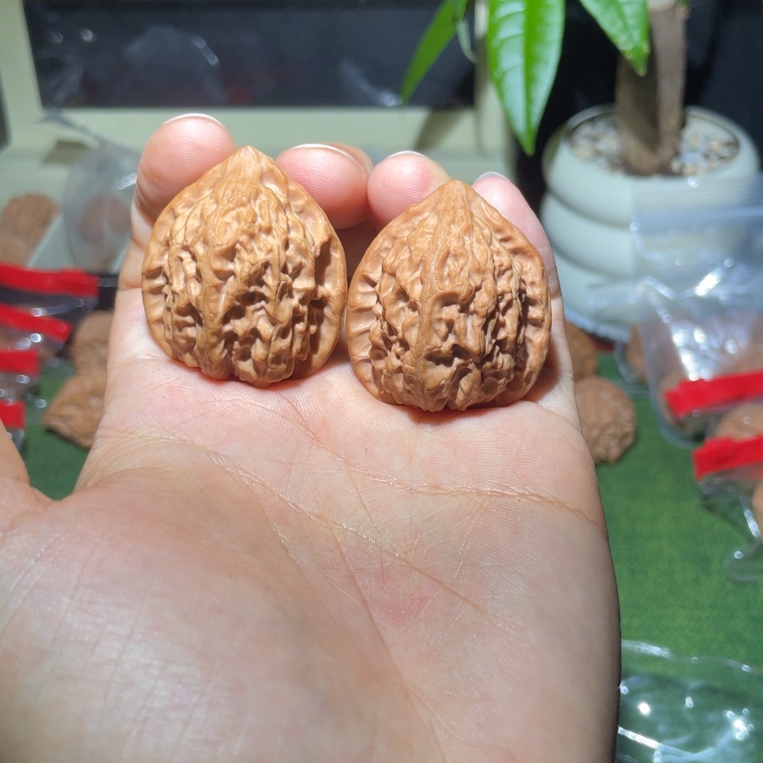 把件文玩核桃36无药金牛