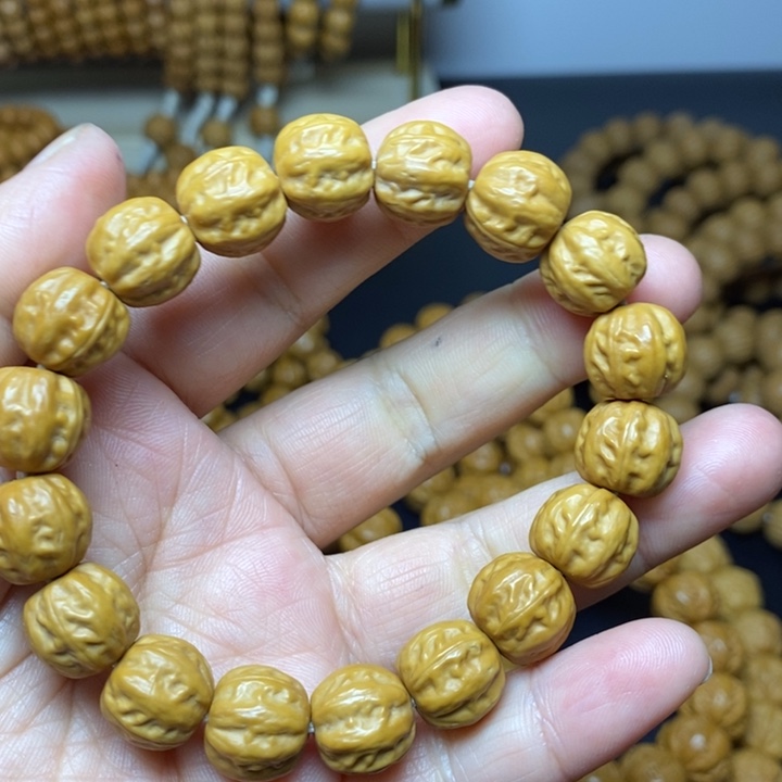 猴头核桃手串猴头