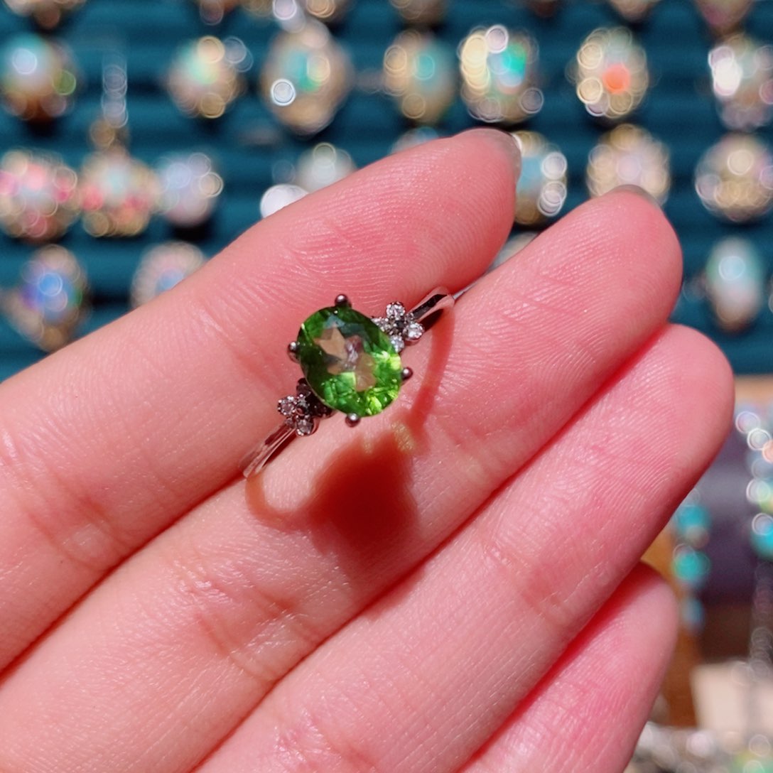 水晶戒指银S925镶嵌戒指