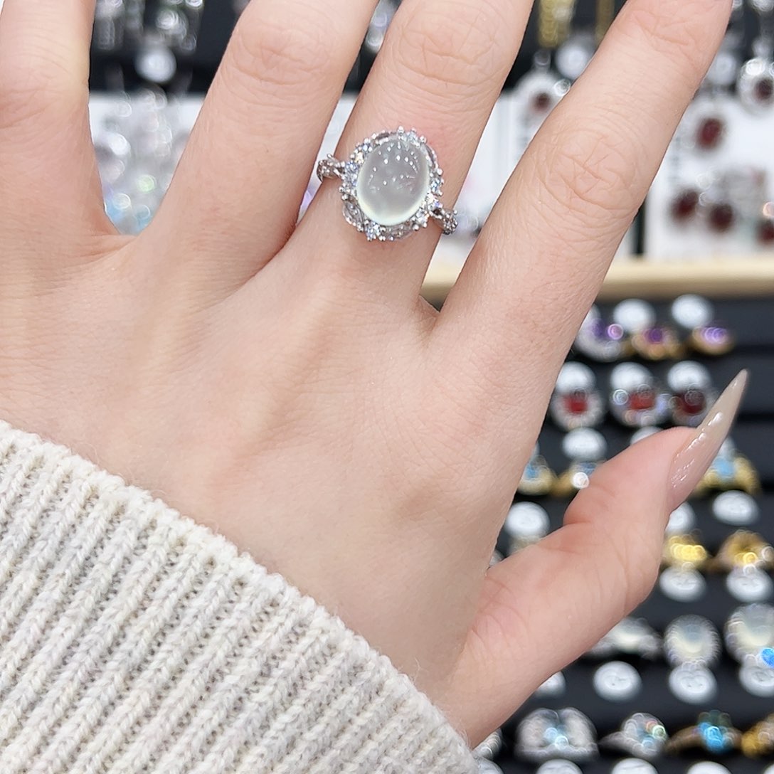 蛇纹石玉戒指合金戒指