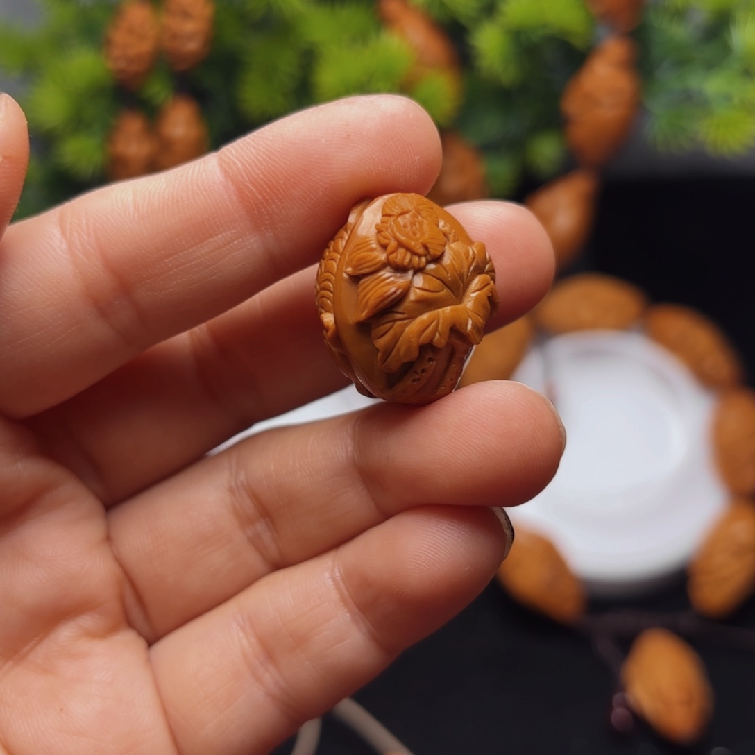 橄榄核手串/手链知**乐橄榄核