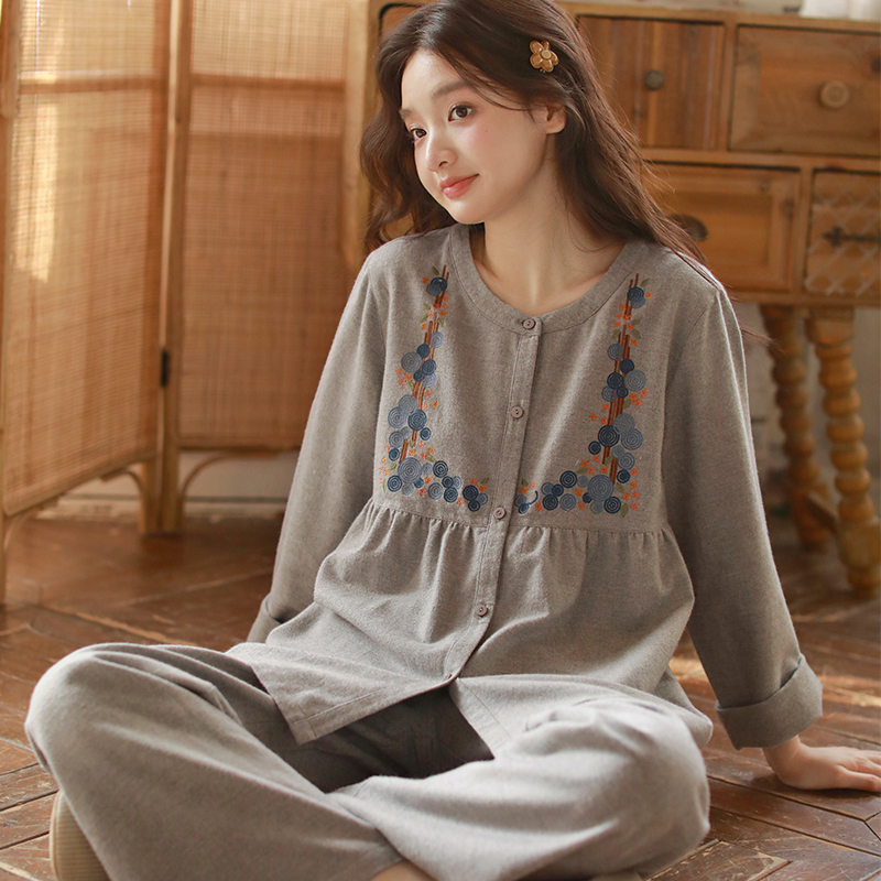 秋冬季高级感女士纯棉磨毛高工刺绣可外穿家居服套装240011