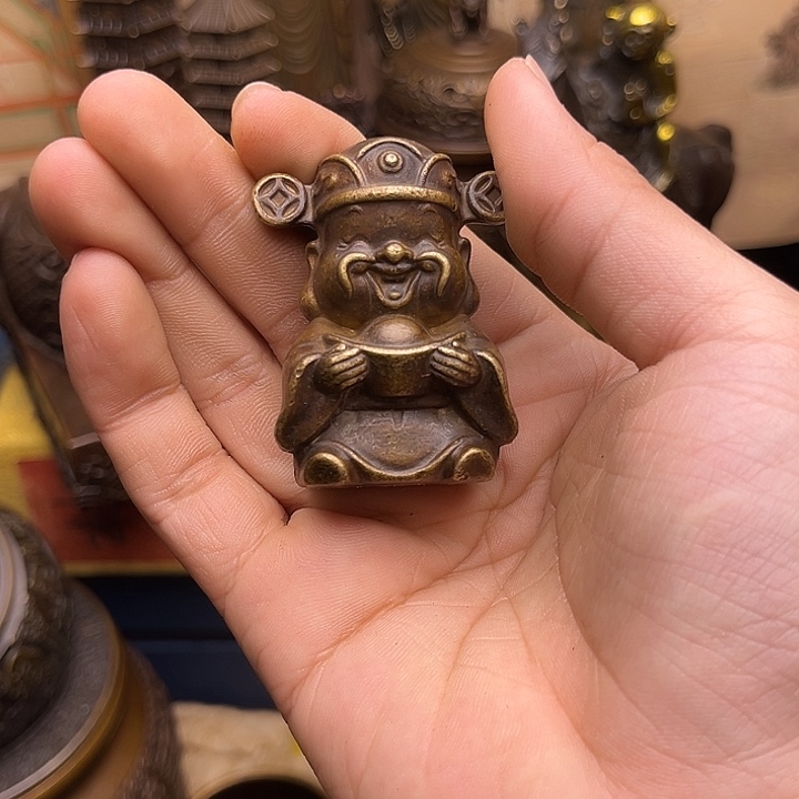 精美铜器点击下单