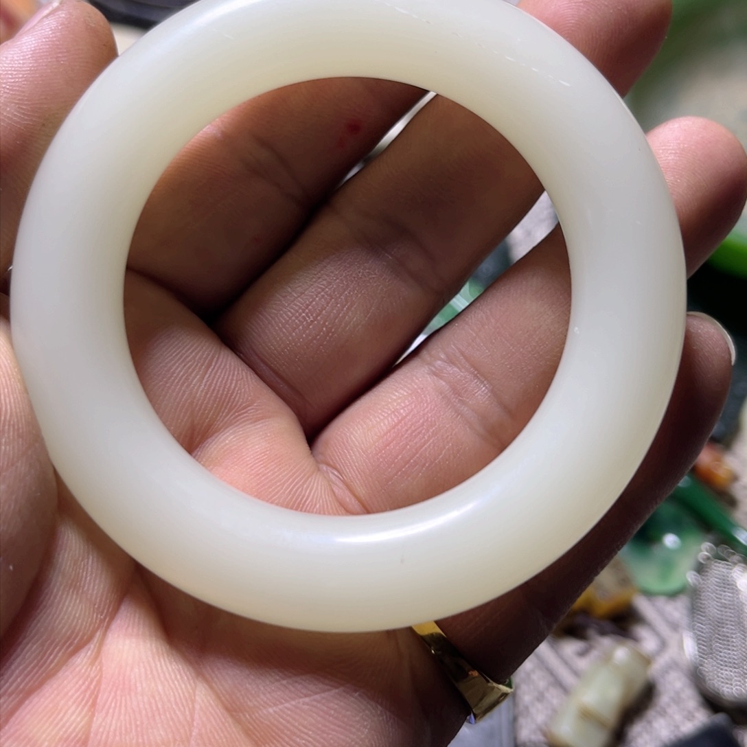 和田玉（糖玉）挂件未镶嵌