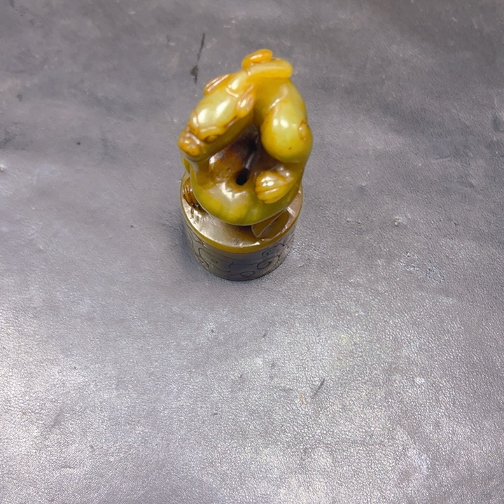 和田玉把件未镶嵌