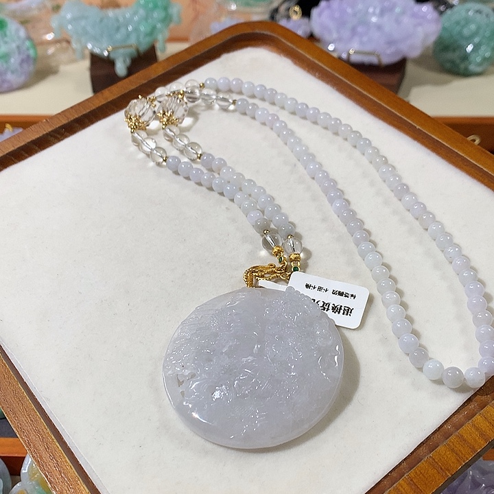 翡翠未镶嵌颈饰翡翠吊坠