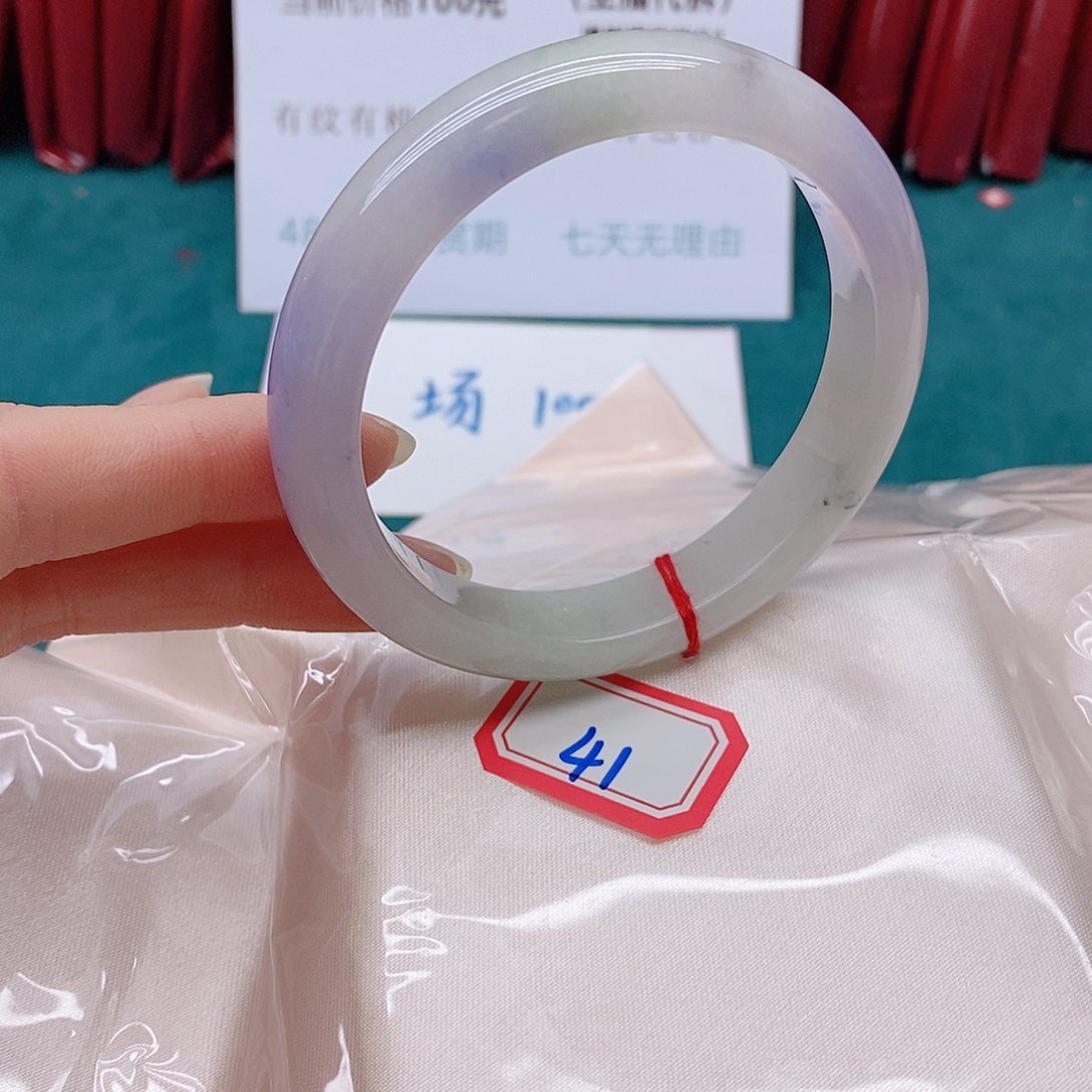 翡翠手镯未镶嵌崔*萍4111111111