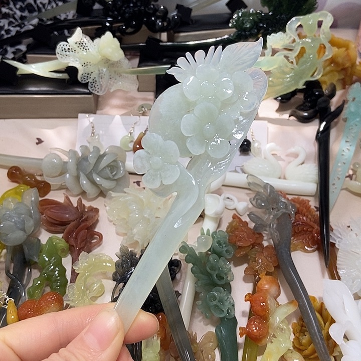 蛇纹石玉合金发簪