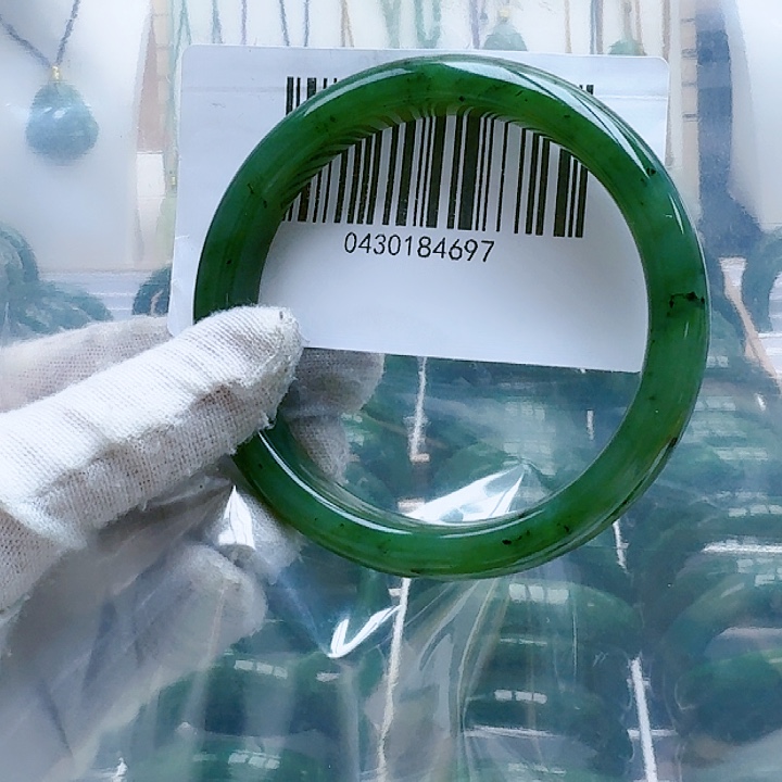 和田玉（碧玉）手镯未镶嵌62