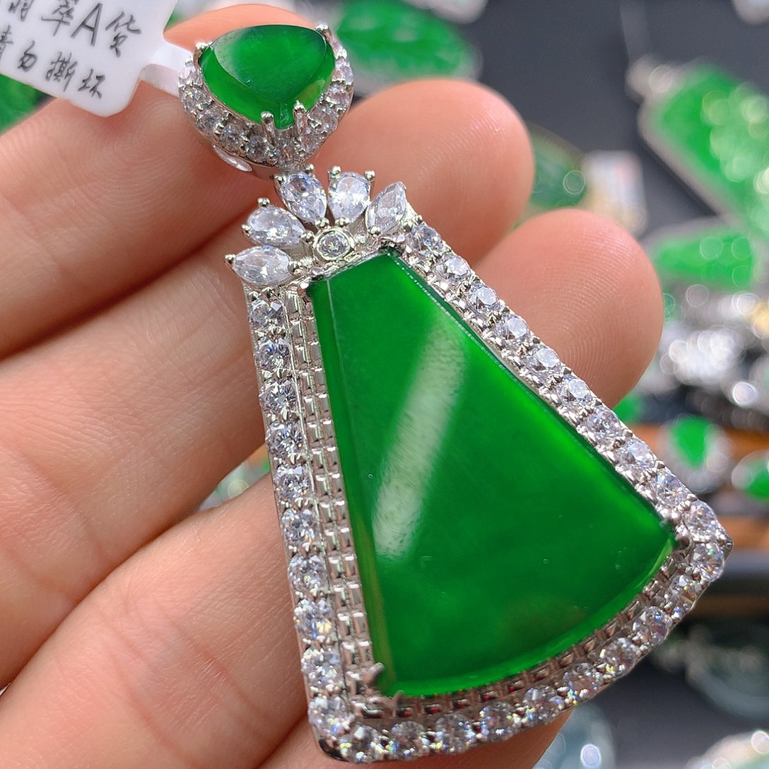 未镶嵌翡翠手链翡翠