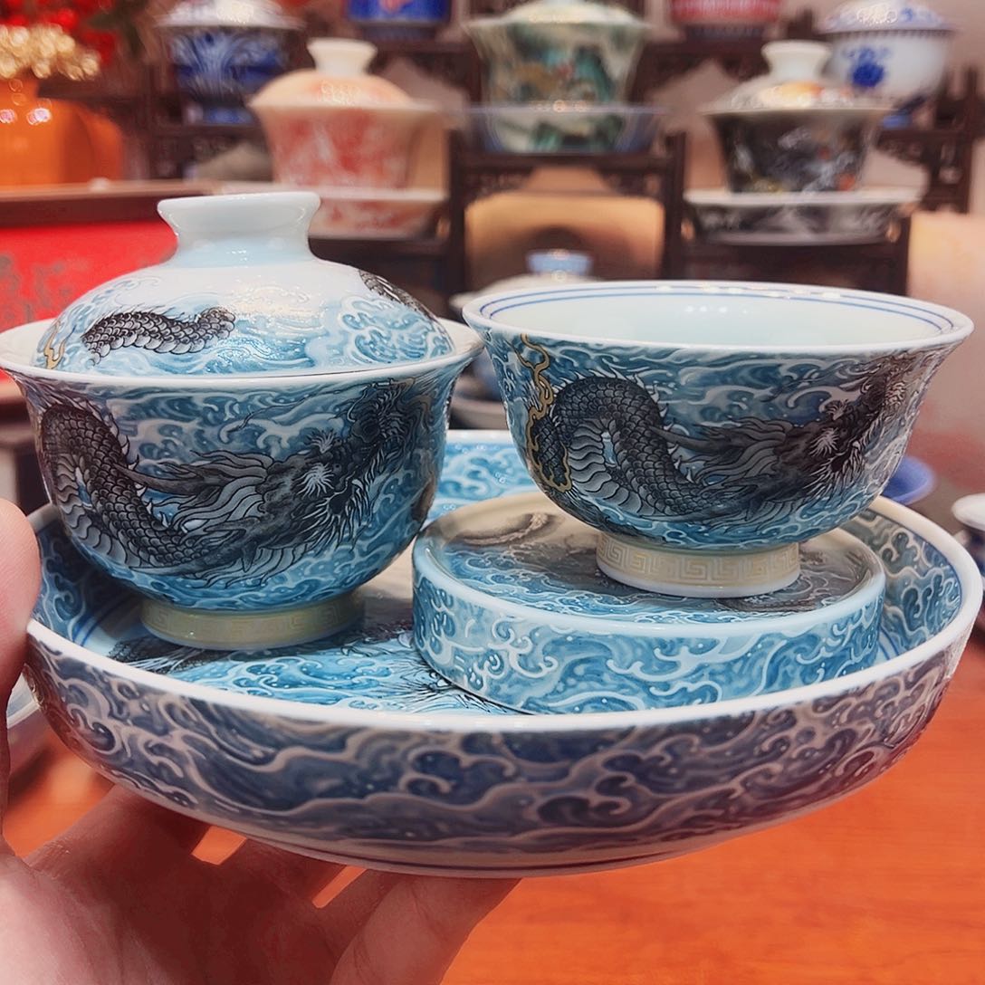 是多多少少阿凡达发大大方方发