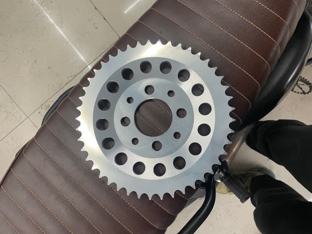 轻骑大脚怪改装大牙盘后链轮45尺7075铝合金材质增强低扭