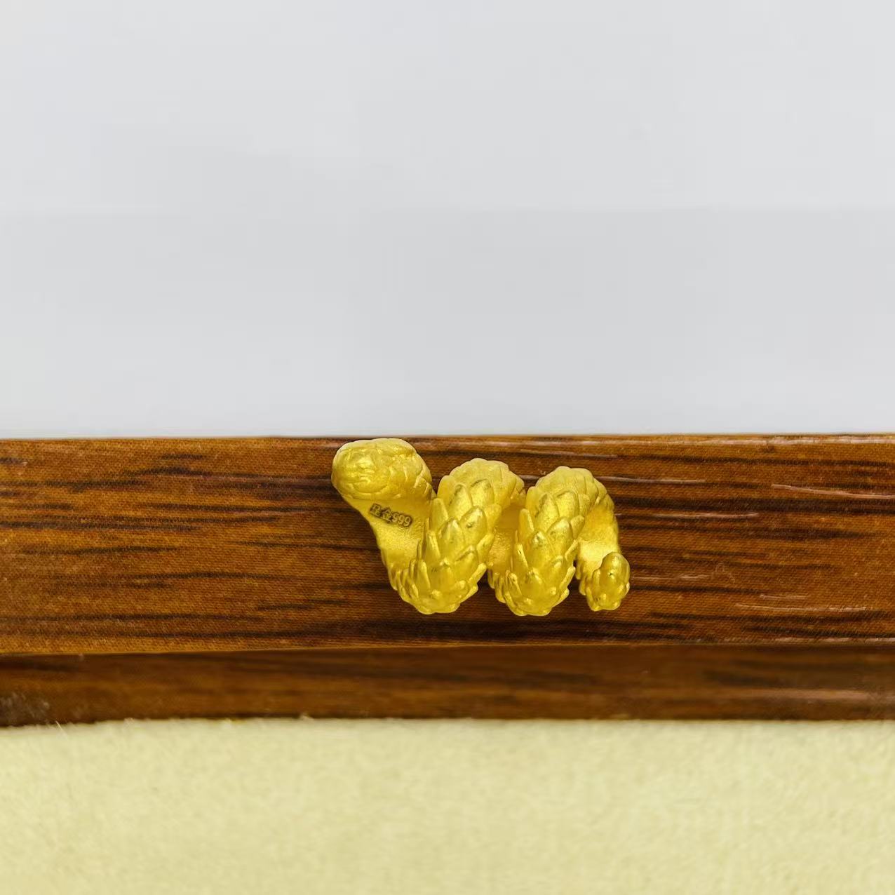 辉通黄金足金999蟒蛇卷卷蛇diy黄金配件DP2564-01190