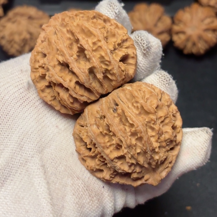 文玩核桃吊坠秦岭灯笼63