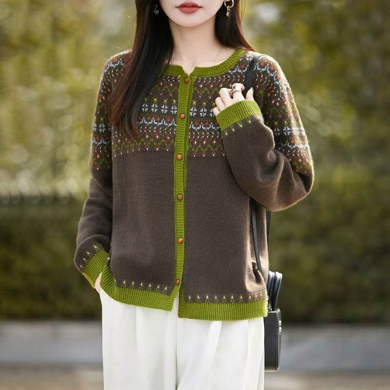 《秋意复古花纹》女款时尚减龄花纹羊毛针织开衫 女  货号012